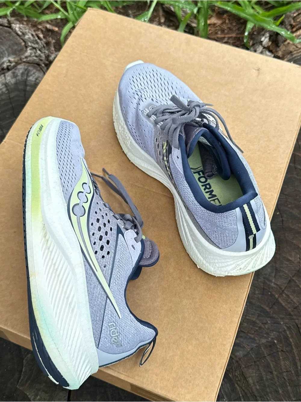 Saucony Ride 17 Running Shoes in Purple Navy Lime Green Women's 8.5